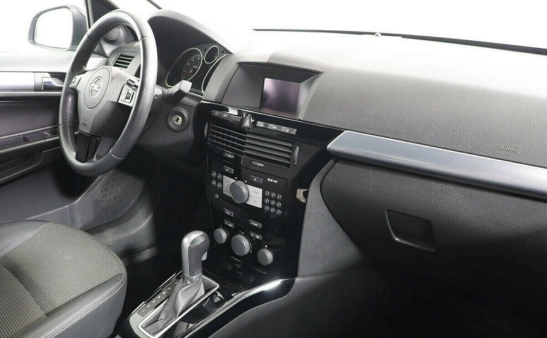 Opel Astra H Рестайлинг