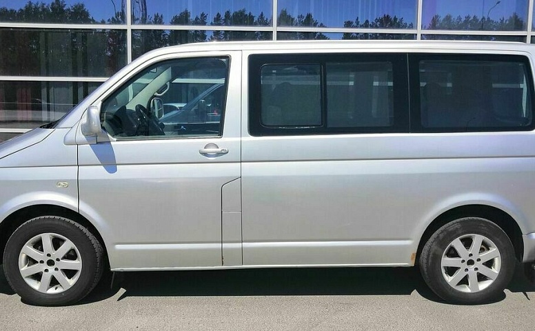 Volkswagen Multivan 2.5d MT (131 л.с.)