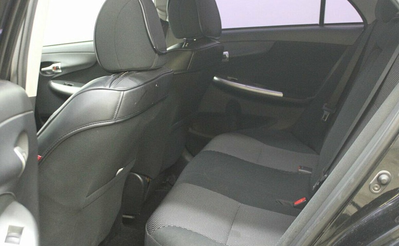 Toyota Corolla X (E140, E150) Рестайлинг