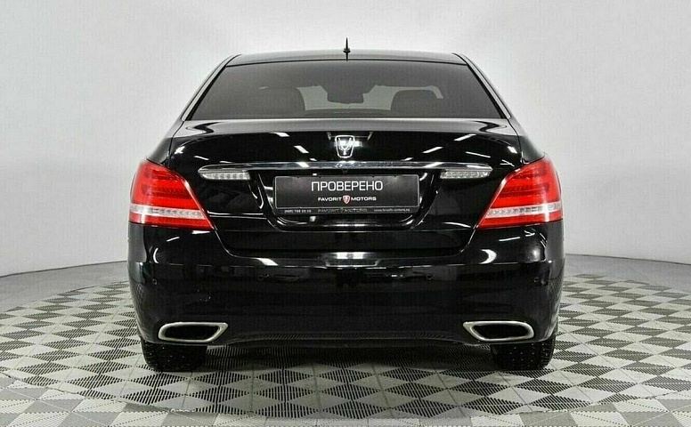 Hyundai equus
