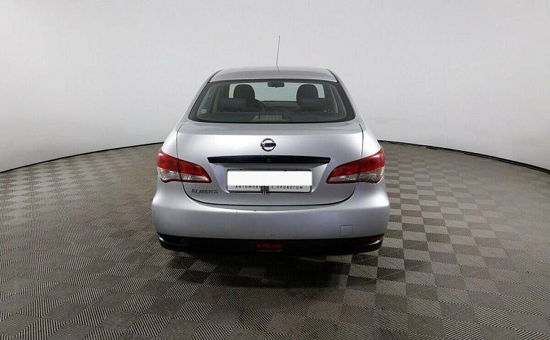 Nissan Almera III (G15)