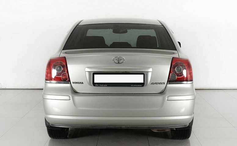 Toyota Avensis II Рестайлинг
