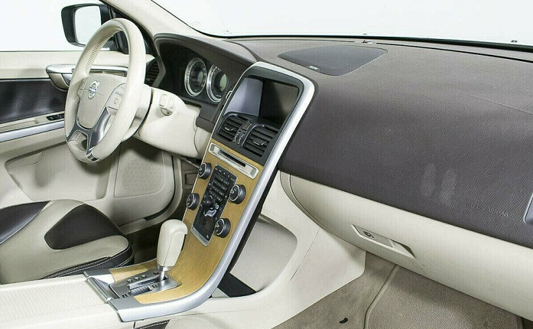Volvo XC60 2.0 Робот