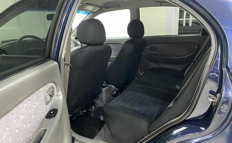 Kia SPECTRA 1.6 MT (101 л.с.)
