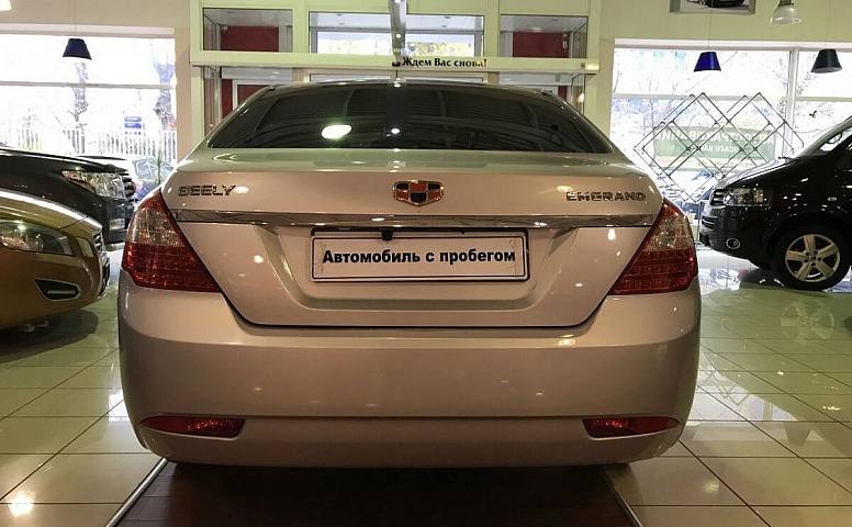 Geely Emgrand EC7