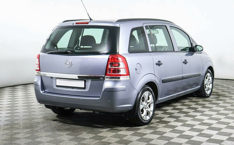 Opel Zafira B Рестайлинг
