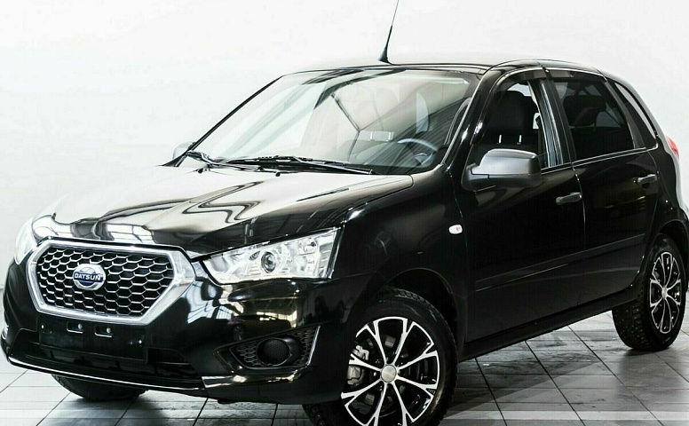Datsun mi-do