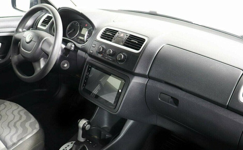 Skoda Fabia 1.6 Автомат