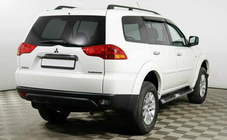Mitsubishi Pajero Sport 3.0 Автомат