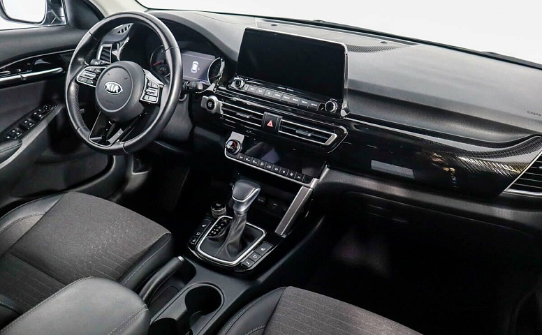 Kia Seltos 2.0 CVT