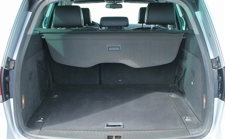 Volkswagen Touareg I Рестайлинг