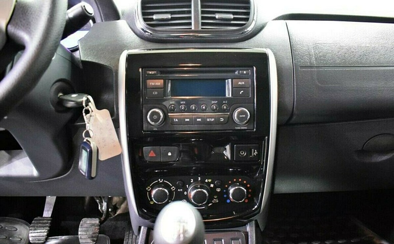 Nissan terrano
