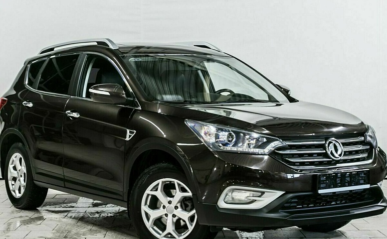 Dongfeng ax7