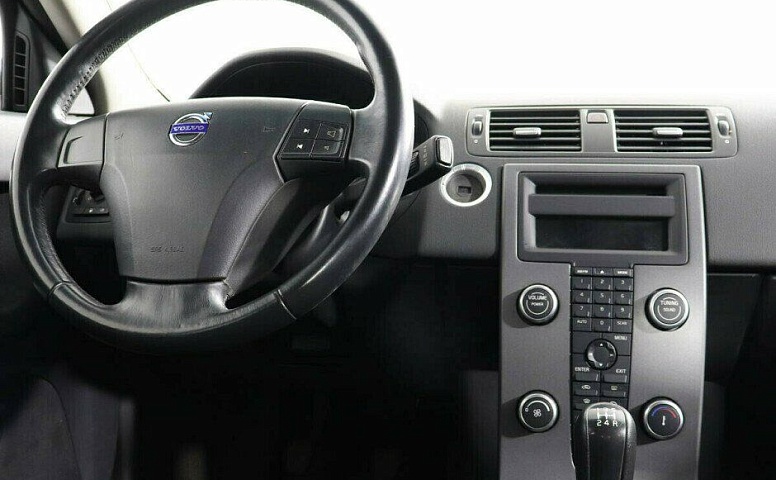 Volvo S40 1.6 Механика