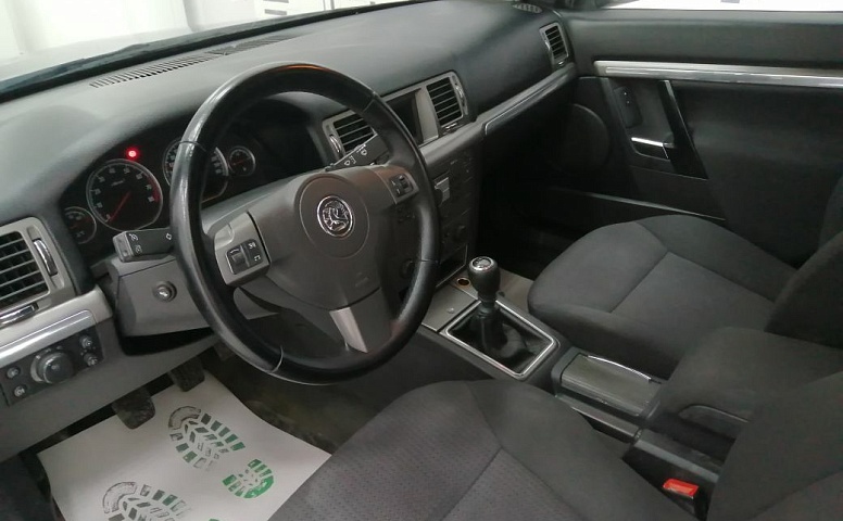 Opel VECTRA 1.8 AMT (140 л.с.)