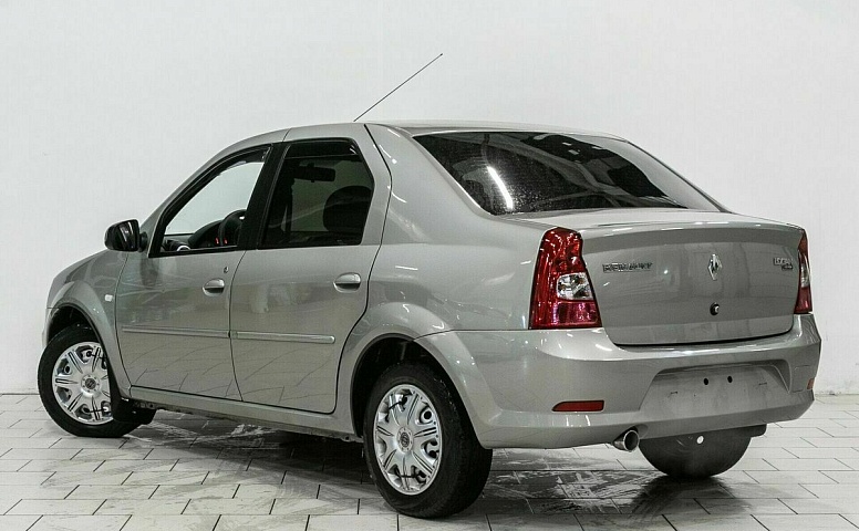 Renault logan