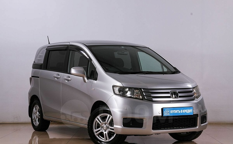Honda Freed Spike, 1 поколение