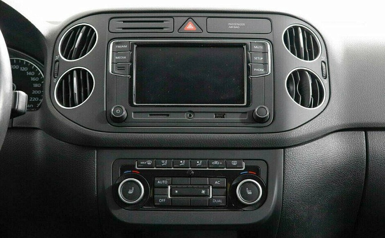 Volkswagen Golf Plus 1.6 Робот