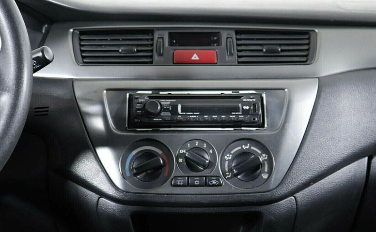 Mitsubishi Lancer IX Рестайлинг