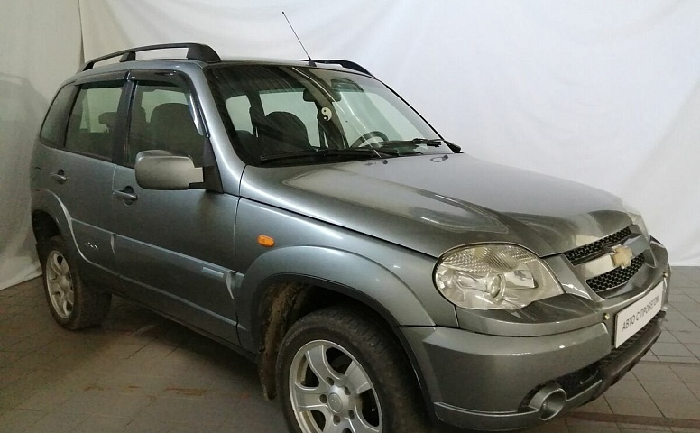 Chevrolet NIVA 1.7 MT (80 л.с.) 4WD