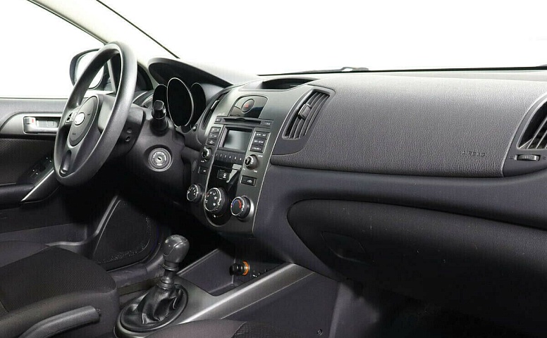 Kia Cerato II