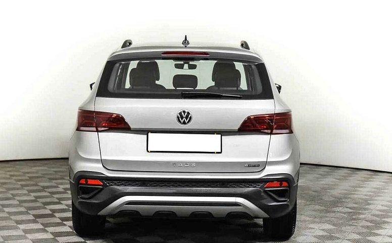 Volkswagen taos робот 2021 с пробегом 14 738 км