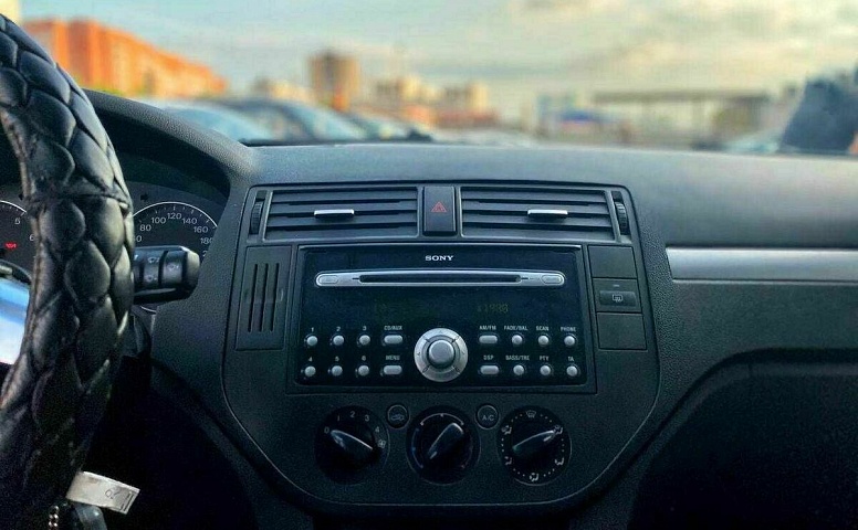 Ford c-max i