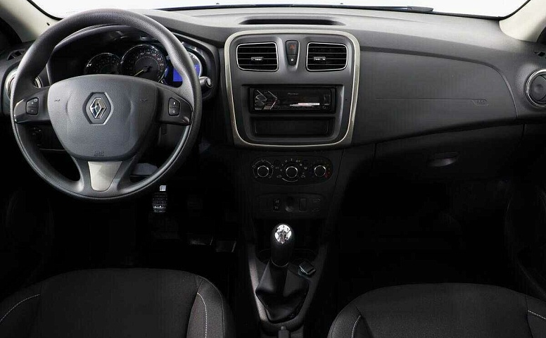 Renault sandero stepway мкпп 2018 с пробегом 40 678 км
