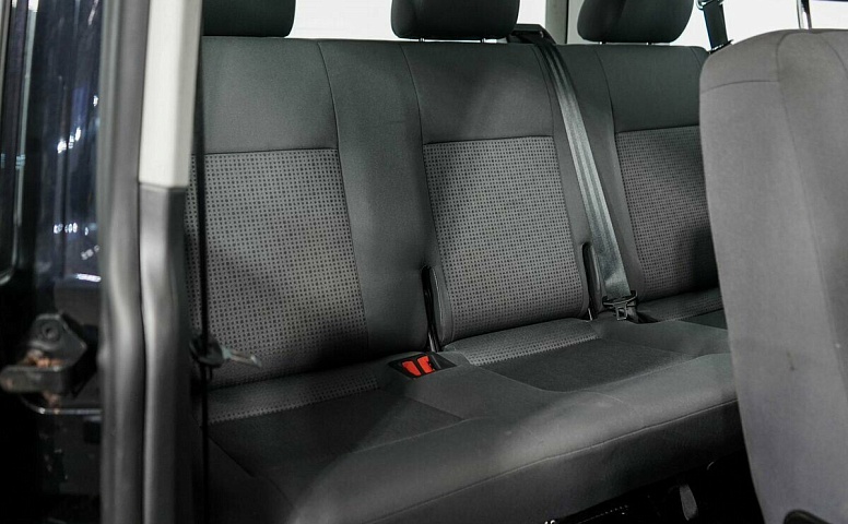 Volkswagen Caravelle T5