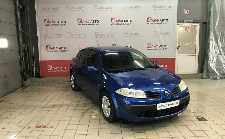 Renault MEGANE 1.6 AT (115 л.с.)