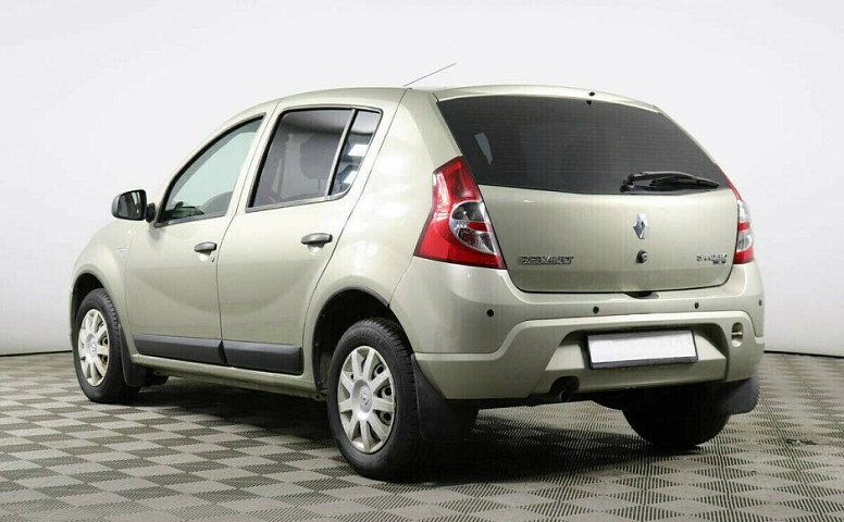 Renault Sandero 1.6 Механика