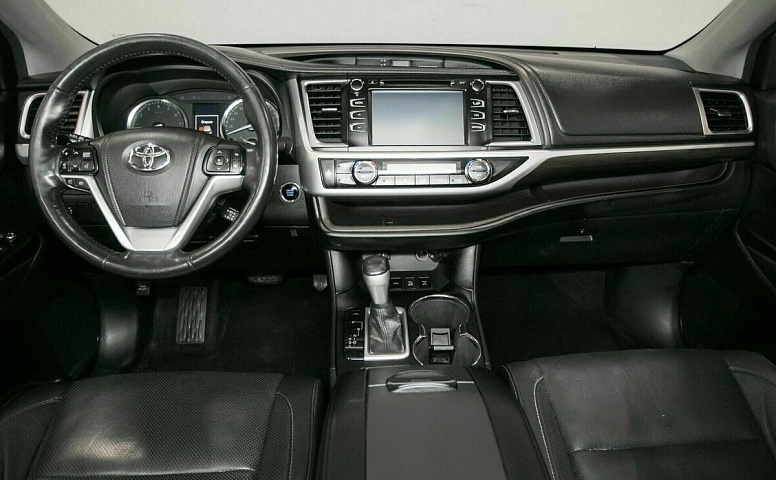 Toyota highlander