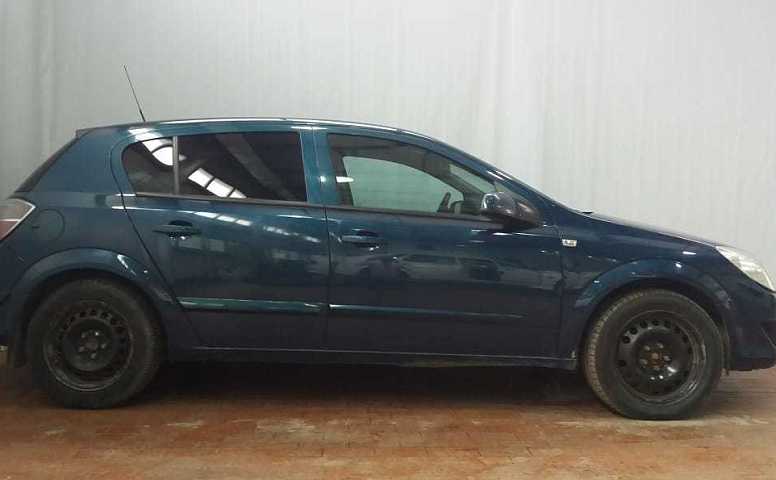 Opel ASTRA 1.8 AT (140 л.с.)