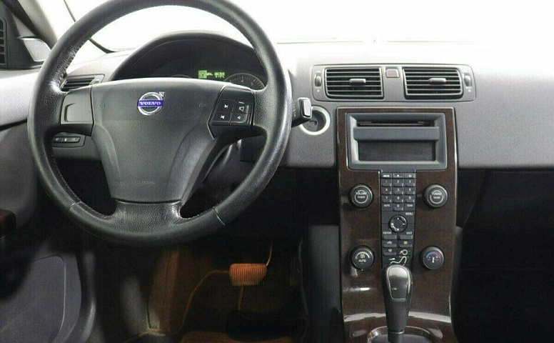Volvo S40 2.4 Автомат