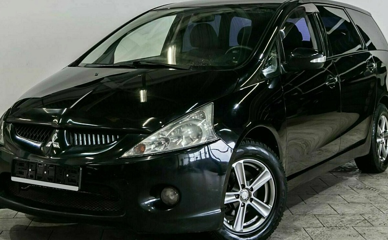 Mitsubishi grandis