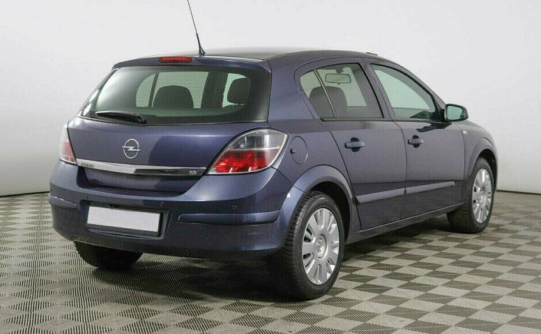 Opel Astra 1.8 Автомат