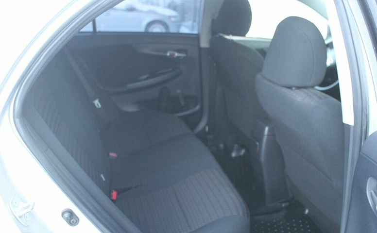 Toyota Corolla X (E140, E150) Рестайлинг
