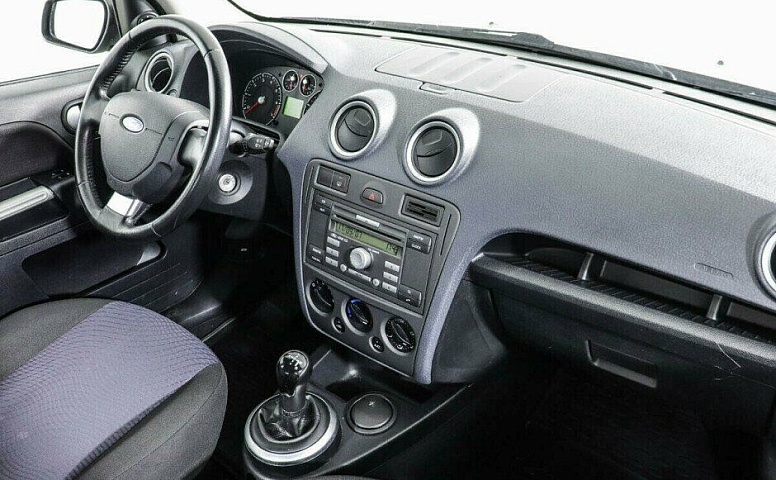 Ford Fusion 1.4 Робот