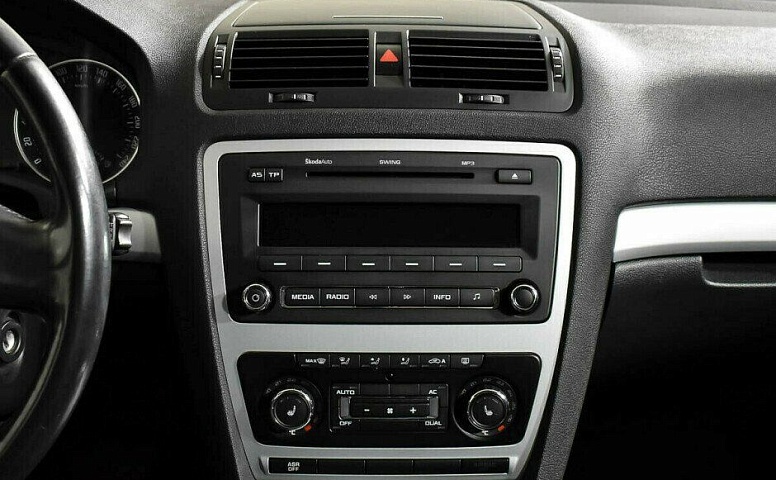 Skoda Octavia 1.6 Автомат