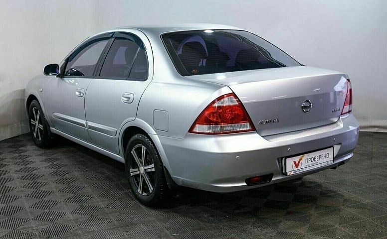 Nissan almera classic