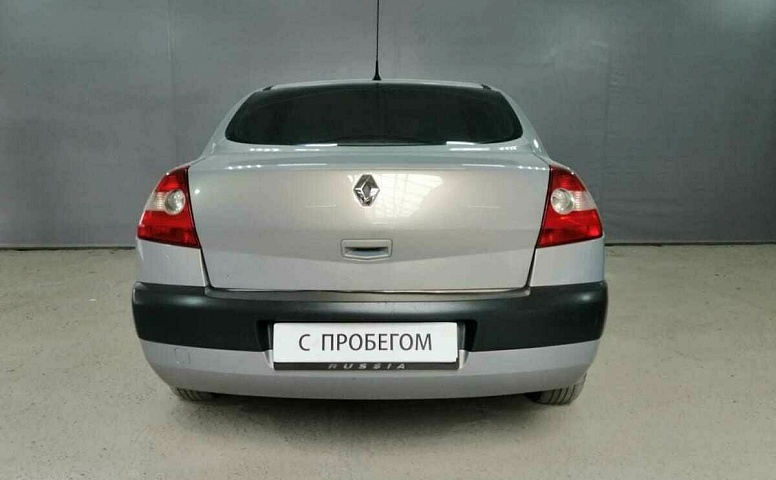 Renault MEGANE 1.6 MT (115 л.с.)