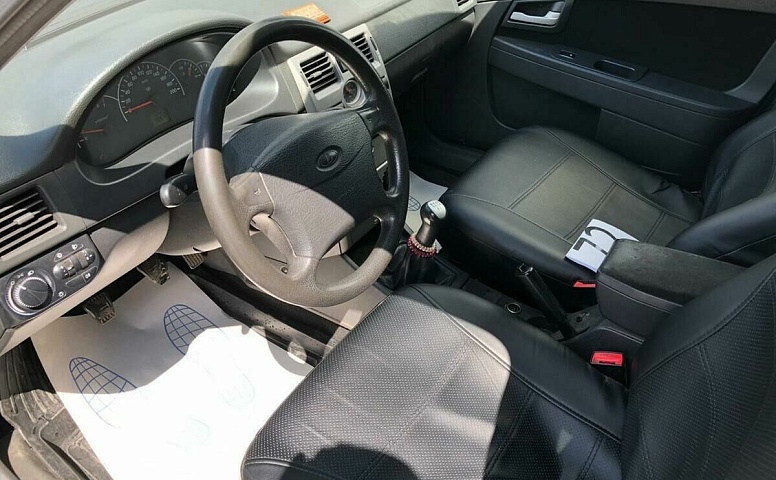 LADA (ВАЗ) 2170 1.6 MT (98 л.с.)
