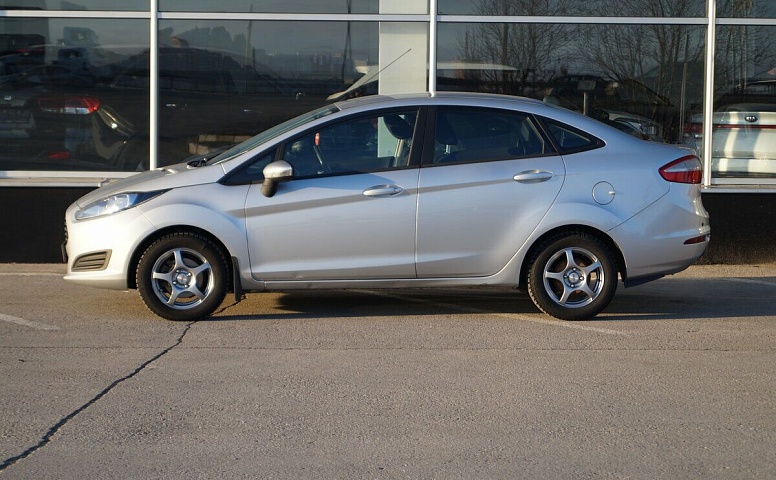 Ford Fiesta Mk6 Рестайлинг