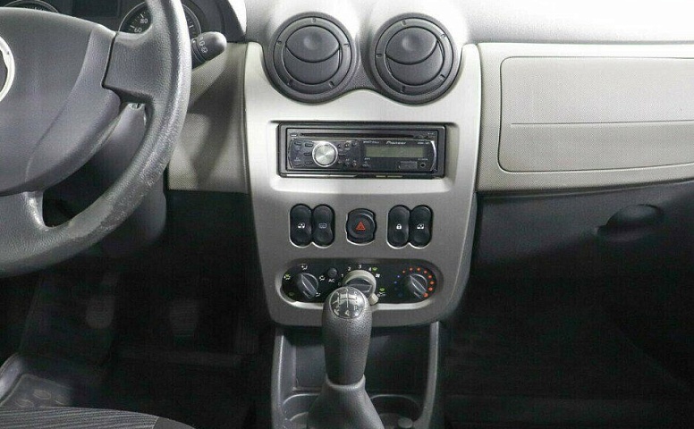 Renault Sandero 1.6 Механика