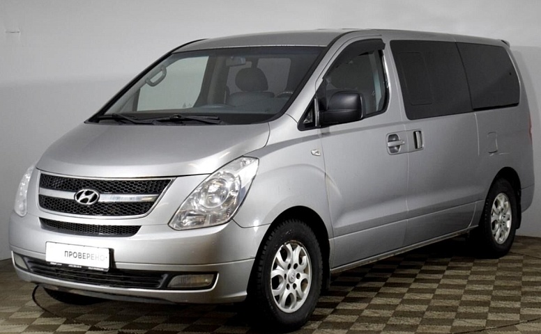 Hyundai Grand Starex