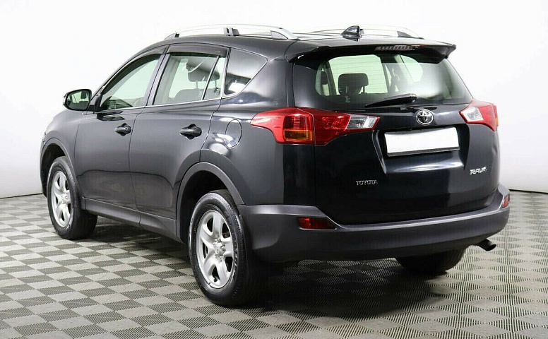 Toyota RAV4 IV (CA40)