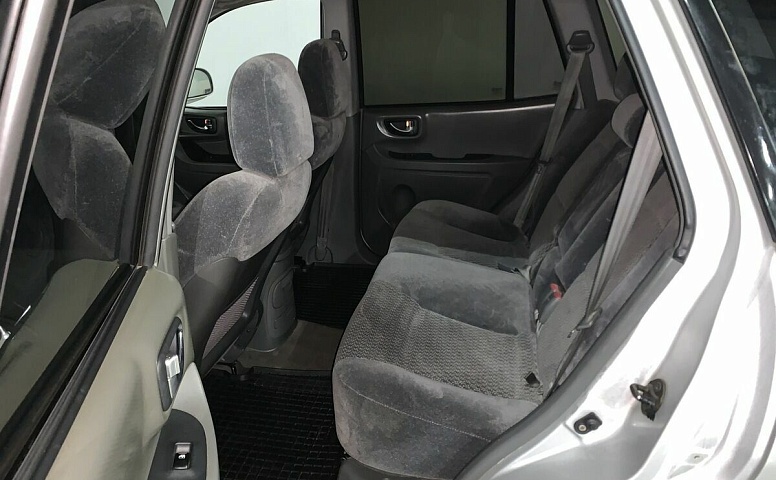 Hyundai SANTA_FE 2.4 MT (146 л.с.) 4WD