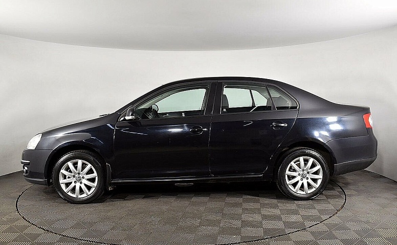 Volkswagen Jetta V