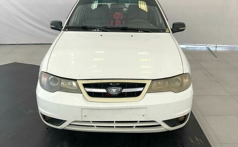 Daewoo NEXIA 1.5 MT (80 л.с.)
