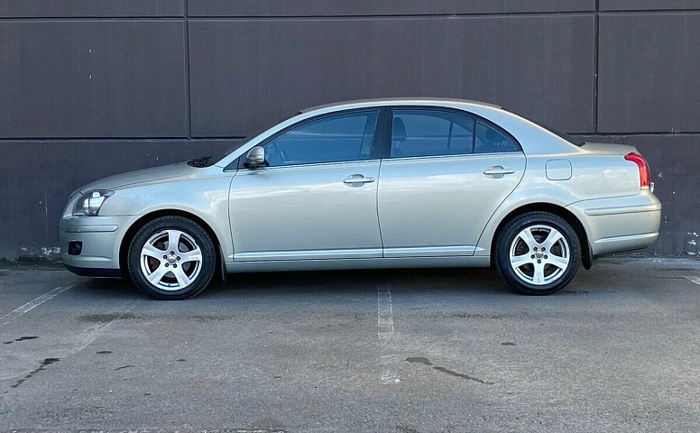 Toyota Avensis II Рестайлинг